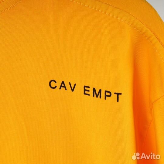 Футболка желтая мужская cav empt