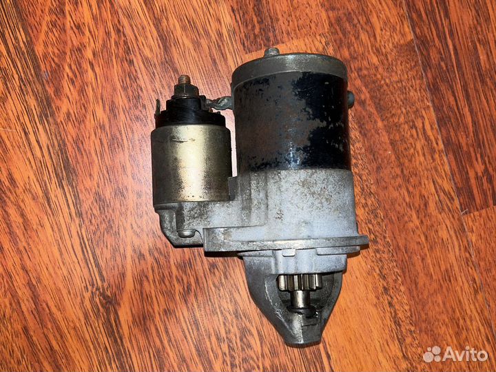 Сартер Mitsubishi