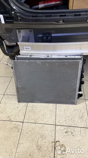 Радиатор охлаждения w213