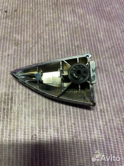 Уголок ручки левый Honda Accord 8 CU2 К24Z3 2008