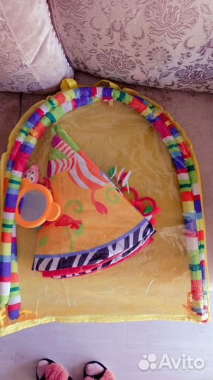 Развивающий коврик