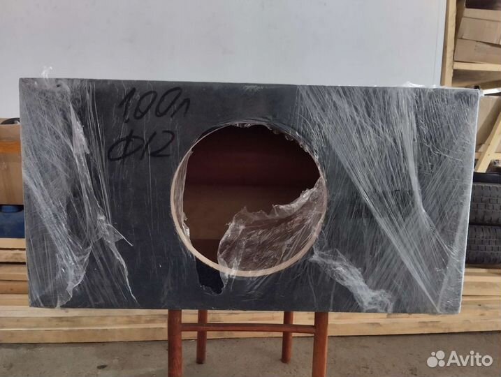 Короб для сабвуфера на трубе