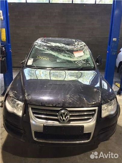 Разбор на запчасти Volkswagen Touareg