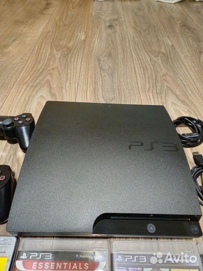 Sony PS3 Slim 320Gb консоль в новом состоянии