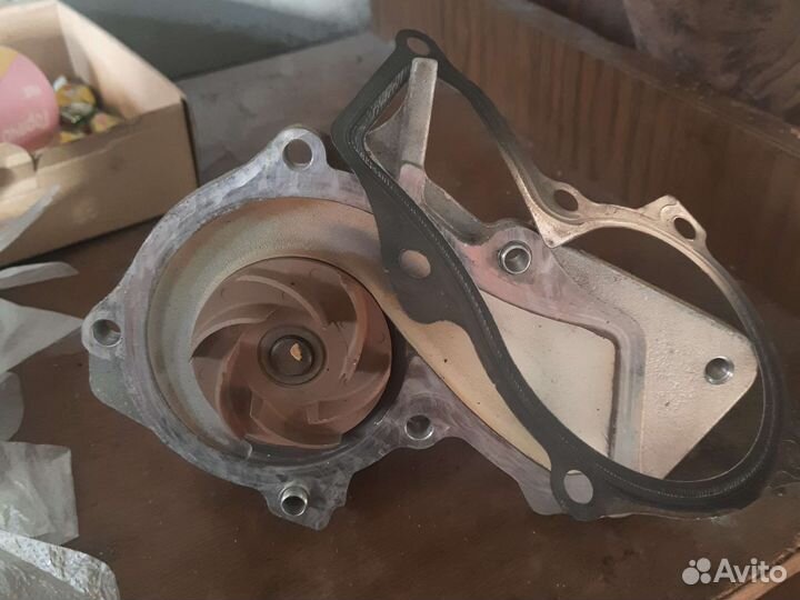 Форд fox 1.6 водиной понпа оригинал