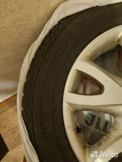 Колеса Nokian Tyres Hakkapeliitta 5 SUV 225/60 R17