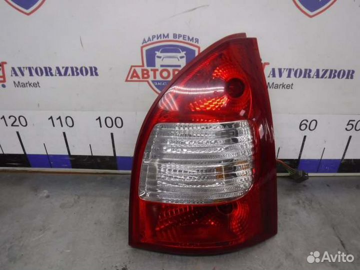 Фонарь задний правый Лада Калина 126 2012