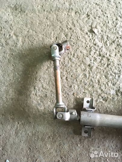 Hyundai accent Колонка