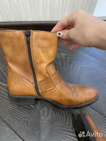 Ботинки демисезонные 37