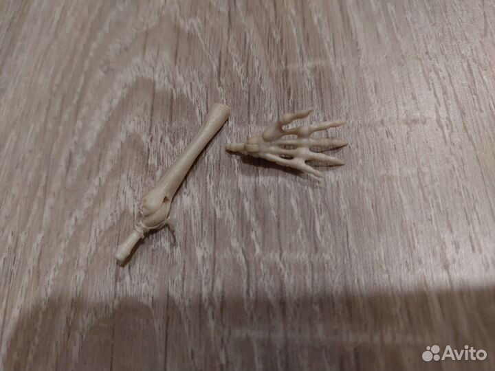 Рука Скелита монстр хай. продано