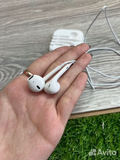 Гарнитура мр3 для iPhone (Lightning)