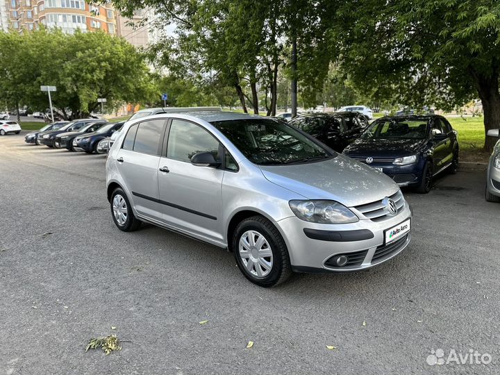 Volkswagen Golf 1.6 AT, 2008, 195 000 км