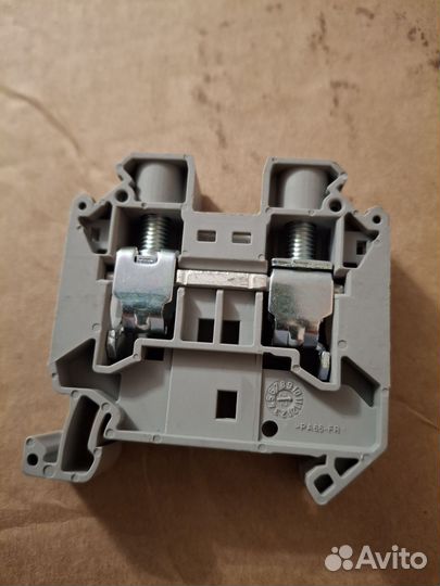 Phoenix contact ut 16