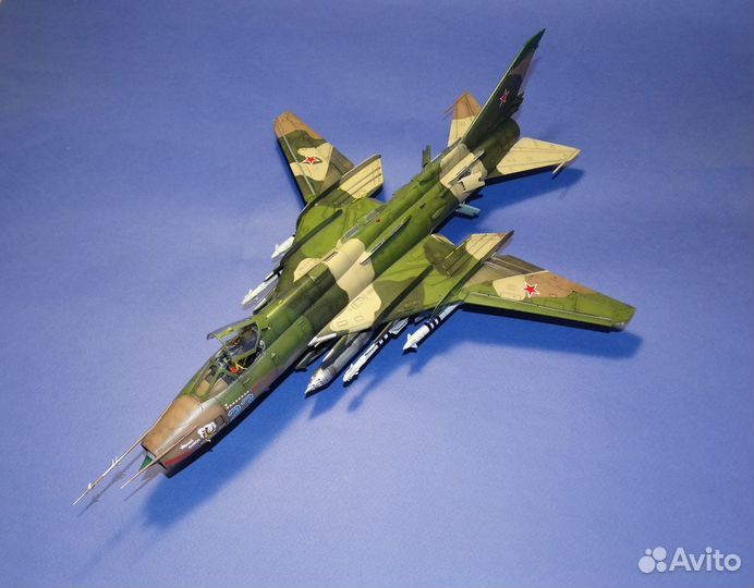1/48 Модель самолета Су-17/22