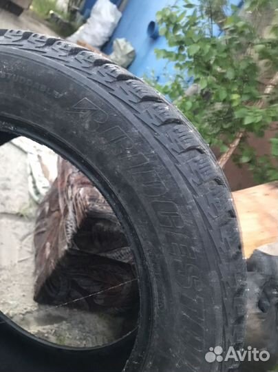 Bridgestone Ice Cruiser 5000 205/60 R16