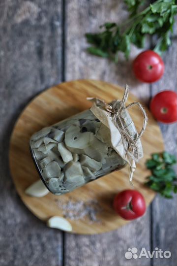 Валуи И грузди домашние, маринованные