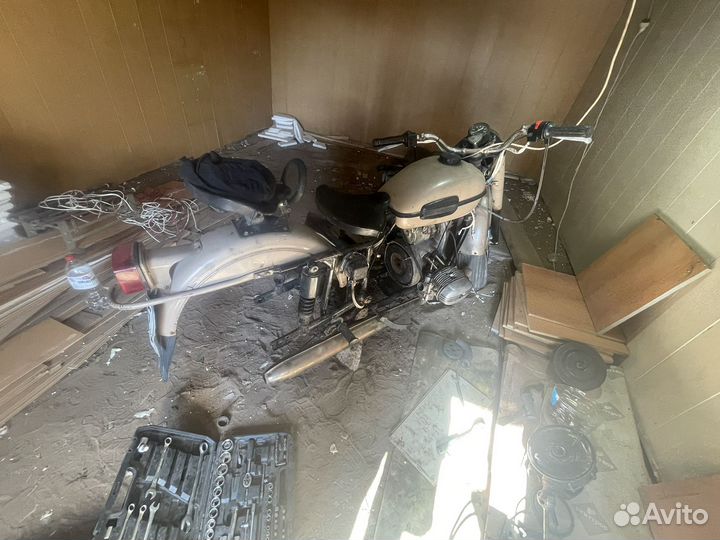 Продам урал