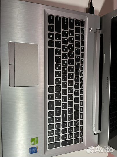 Ноутбук lenovo
