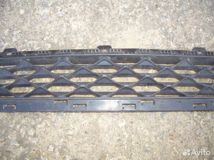 Решётка переднего бампера Хёндэ Туссан с 18