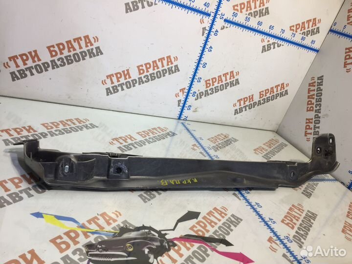 Рено Лагуна Кронштейн крыла передний левый