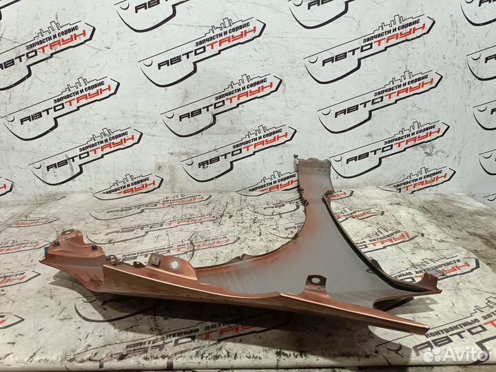 Крыло honda FIT jazz GD1 GD2 GD3 GD4 60261SAA000ZZ переднее левое без ПОВТОРИТЕЛЯ оранжевый, YR552MX