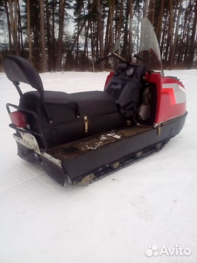Продам снегоход Буран