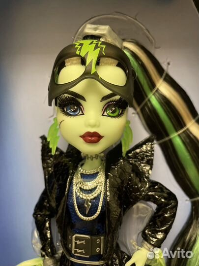 Monster High Haunt Couture Midnight Runway Frankie