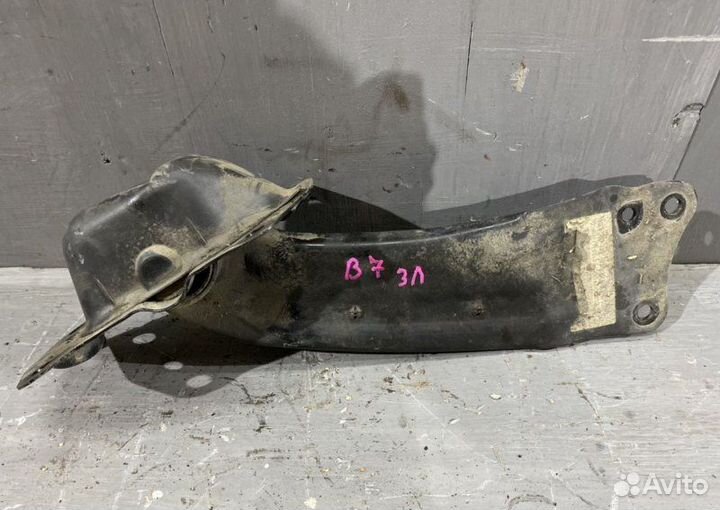 Рычаг продольный задний Volkswagen Passat B7