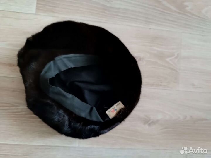 Берет норковый женский черный