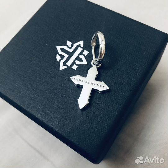 Моно серьга серебро