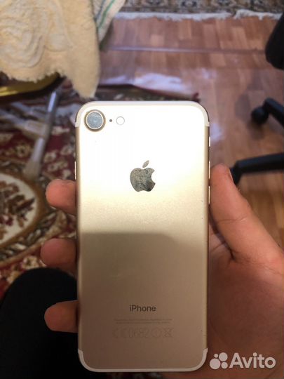 iPhone 7, 32 ГБ