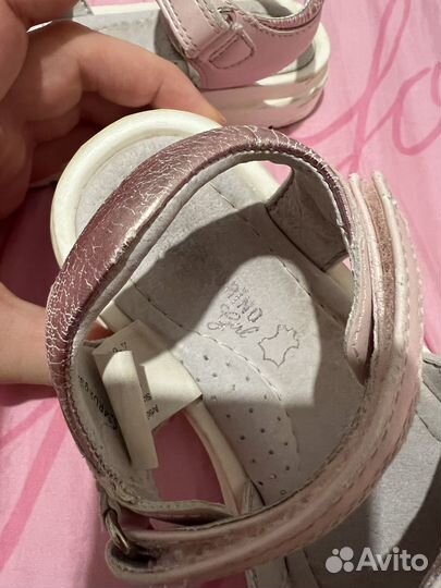 Босоножки с цветочками кожа Futurino 28