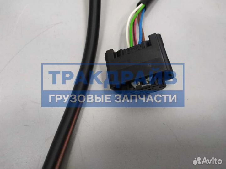 Кронштейн левого зеркала Мерседес Аксор