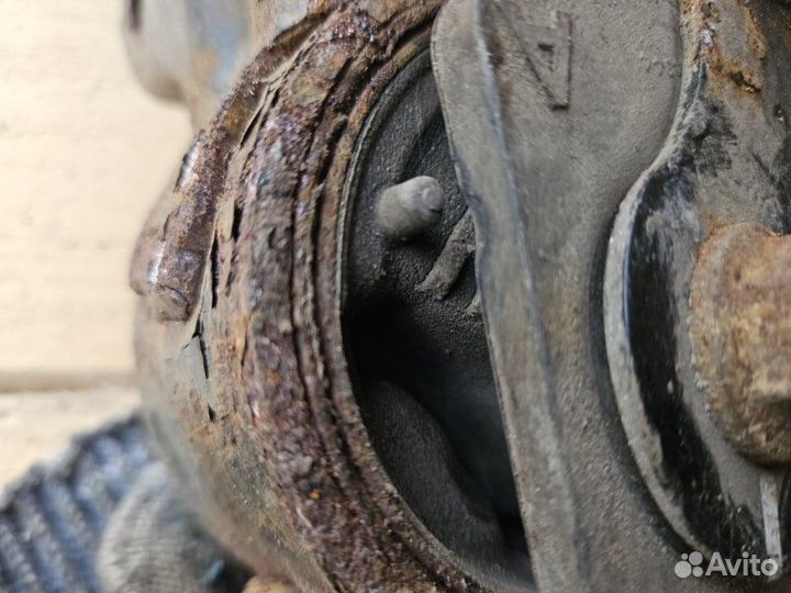 Подушка двигателя Mitsubishi Lancer 10 1.6 MT 2013