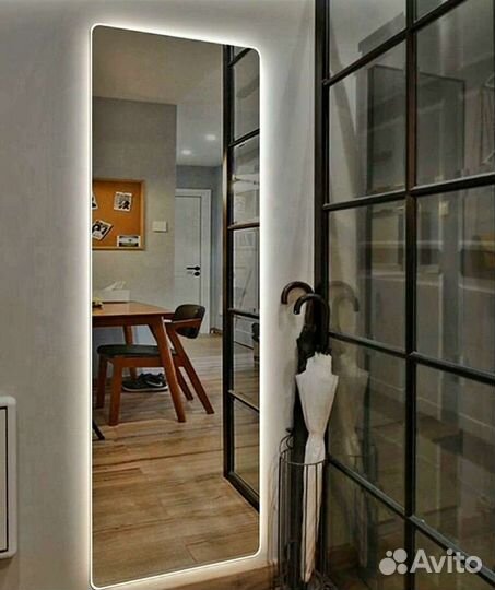 Ростовое зеркало, с подсветкой