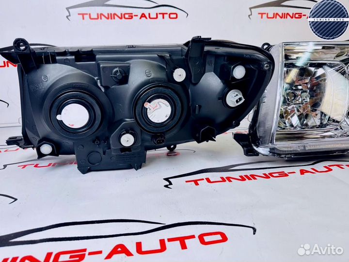 Фары Toyota Land cruiser 100 Стиль 07г