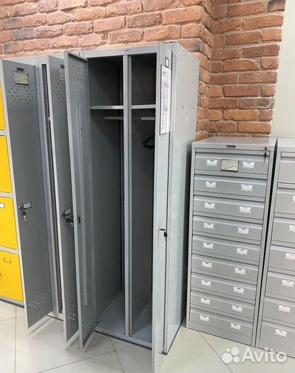 Шкаф металлический