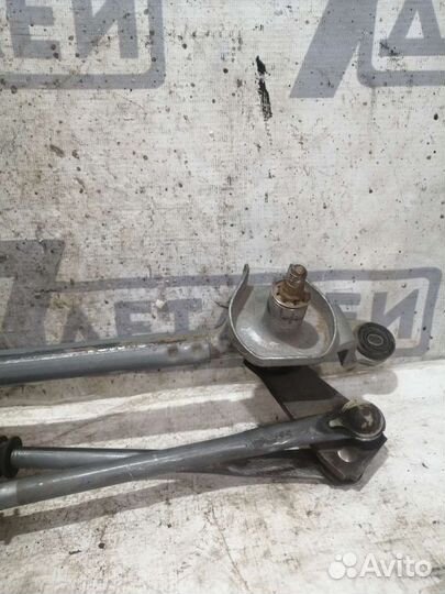 Трапеция дворников Subaru Impreza