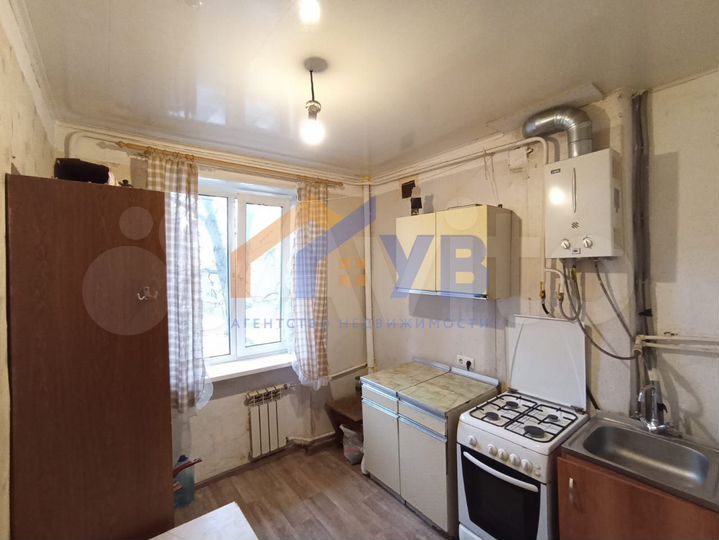 Комната 24 м² в 4-к., 3/3 эт.