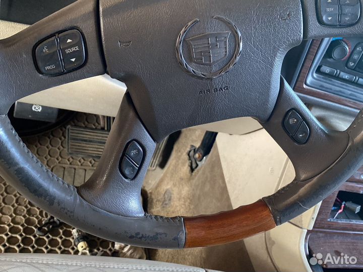 Руль Кадиллак Эскалейд 2