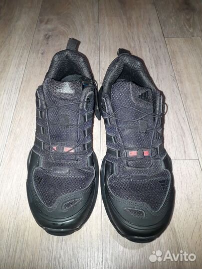 Кроссовки adidas terrex