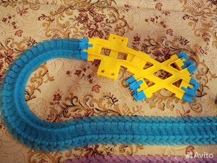 Игрушка Трек Авто