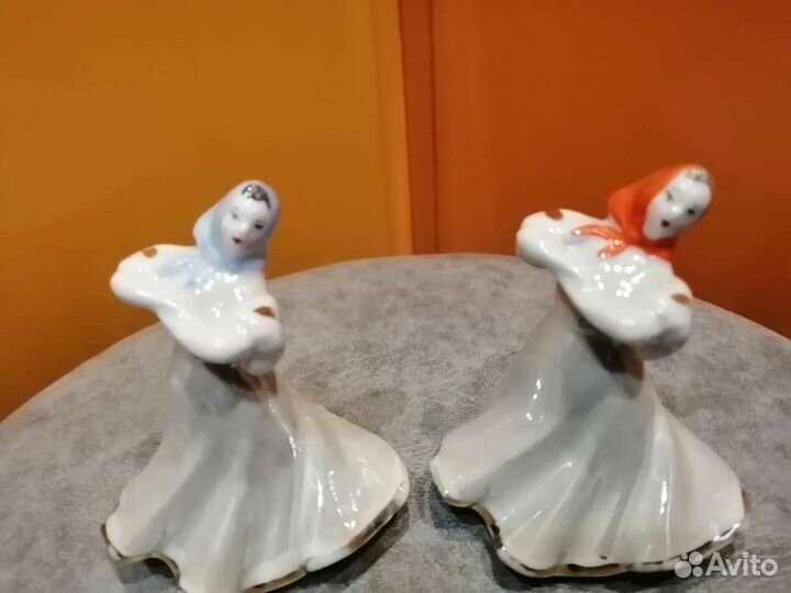 Статуэтки. Плясунья. Дулево