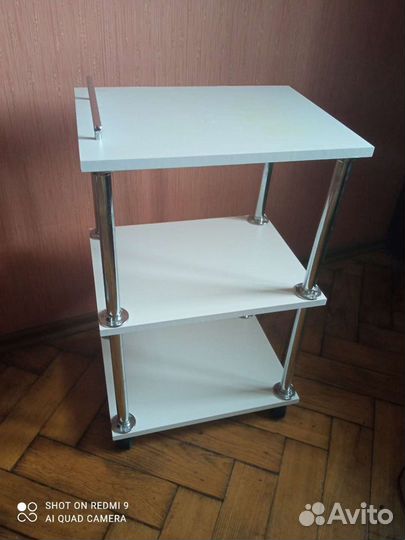 Этажерка на колесиках косметологическая