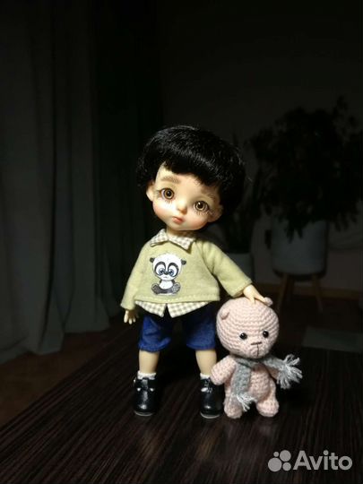 Шарнирная кукла бжд