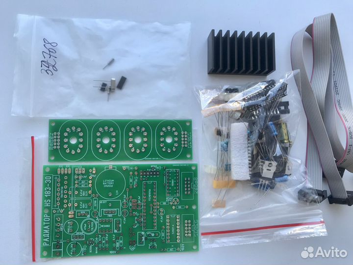 FM радиоприемник-часы с индикаторами ин-12. Кит