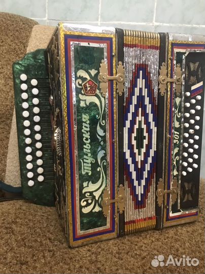 Гармонь тульская