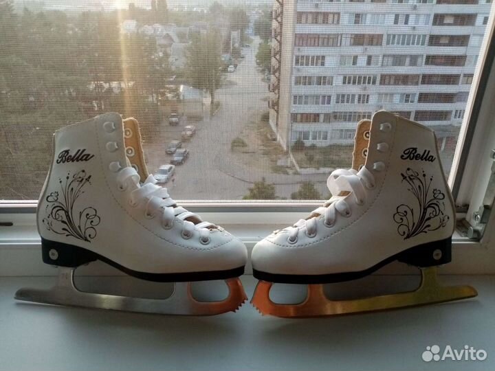 Коньки фигурные детские