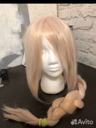 Парик розовый блонд