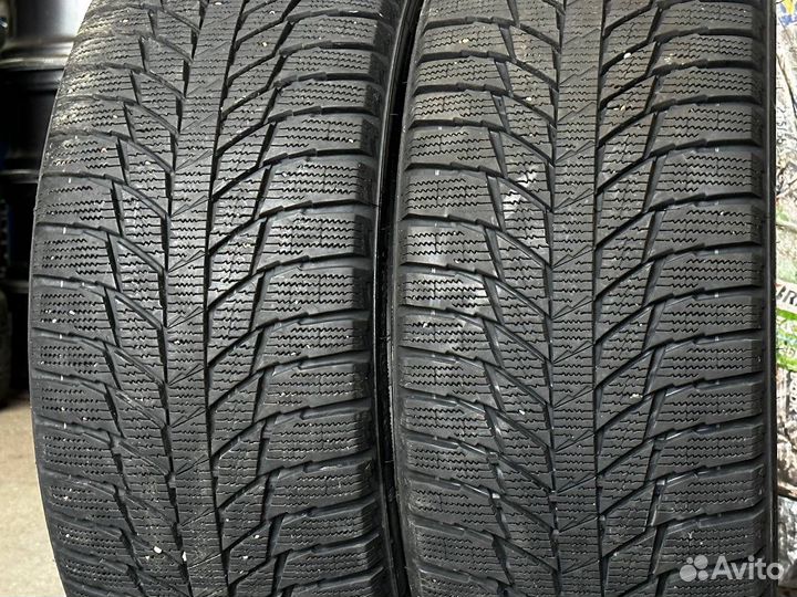 Triangle Snowlink TWT02 225/40 R18